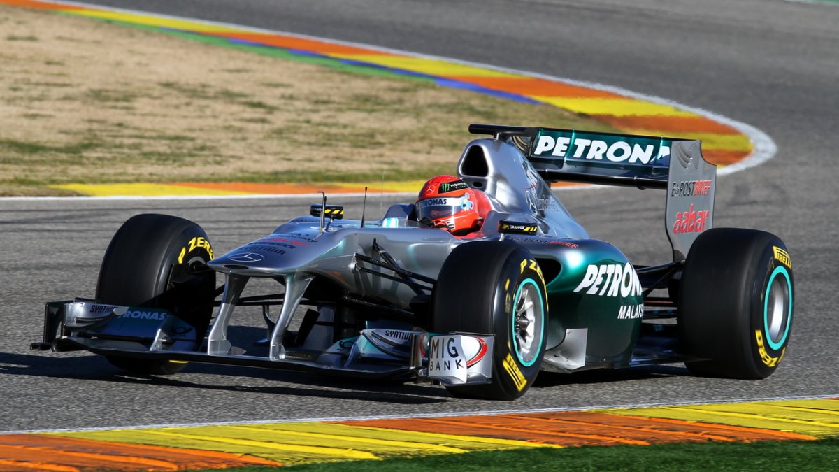 Mercedes MGP W02