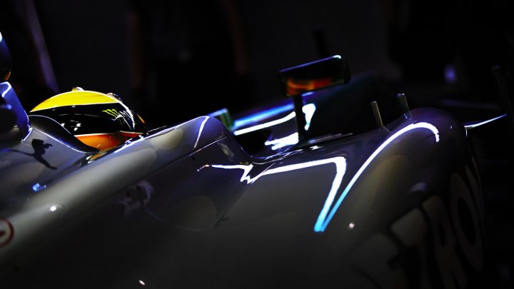 Mercedes F1 W04
