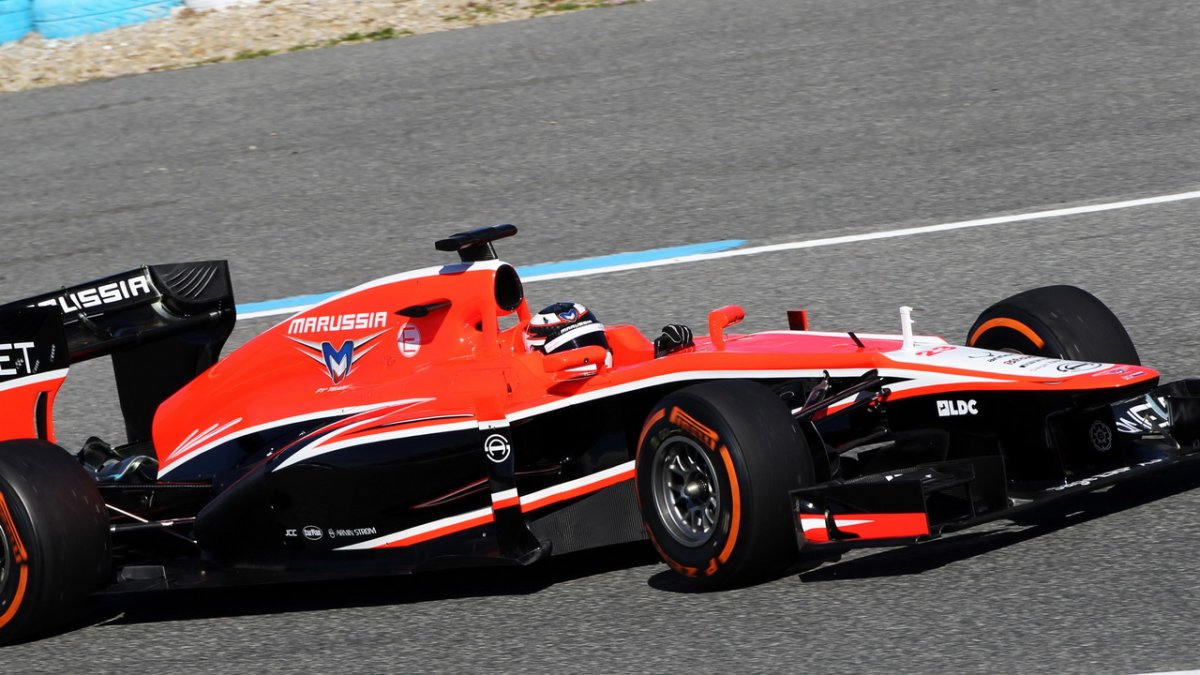 Marussia MR02