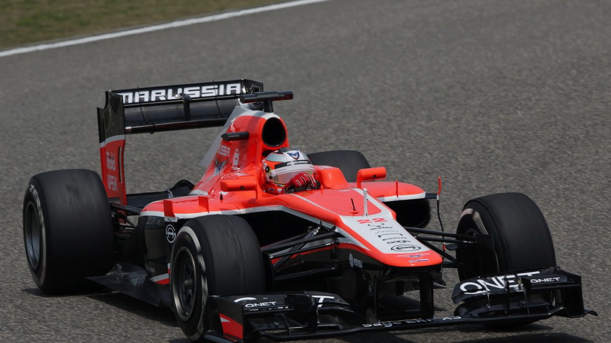 Marussia MR02