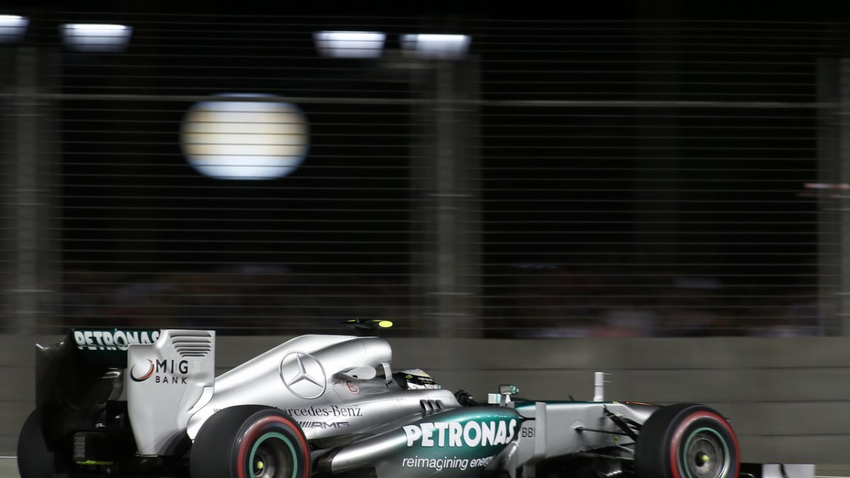 Hamilton, Lewis