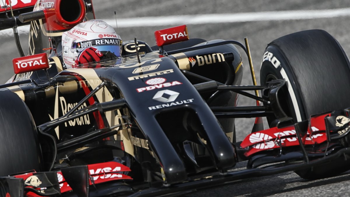 lotus e22