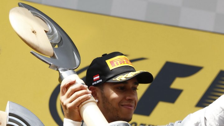 Hamilton, Lewis
