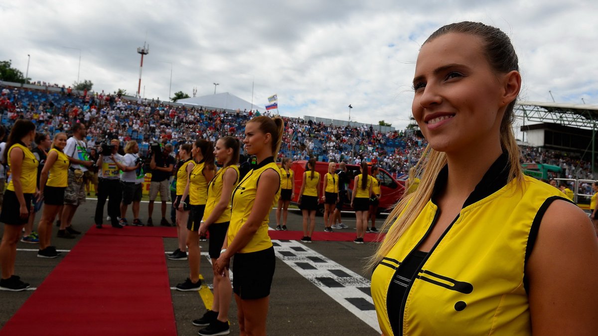 Pitbabes před VC Maďarska