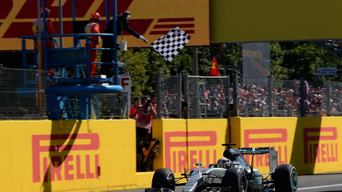 Lewis Hamilton v cíli, GP Itálie (Monza)