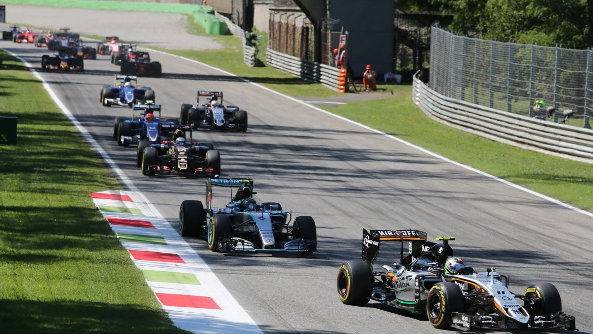 Sergio Pérez po startu, GP Itálie (Monza)