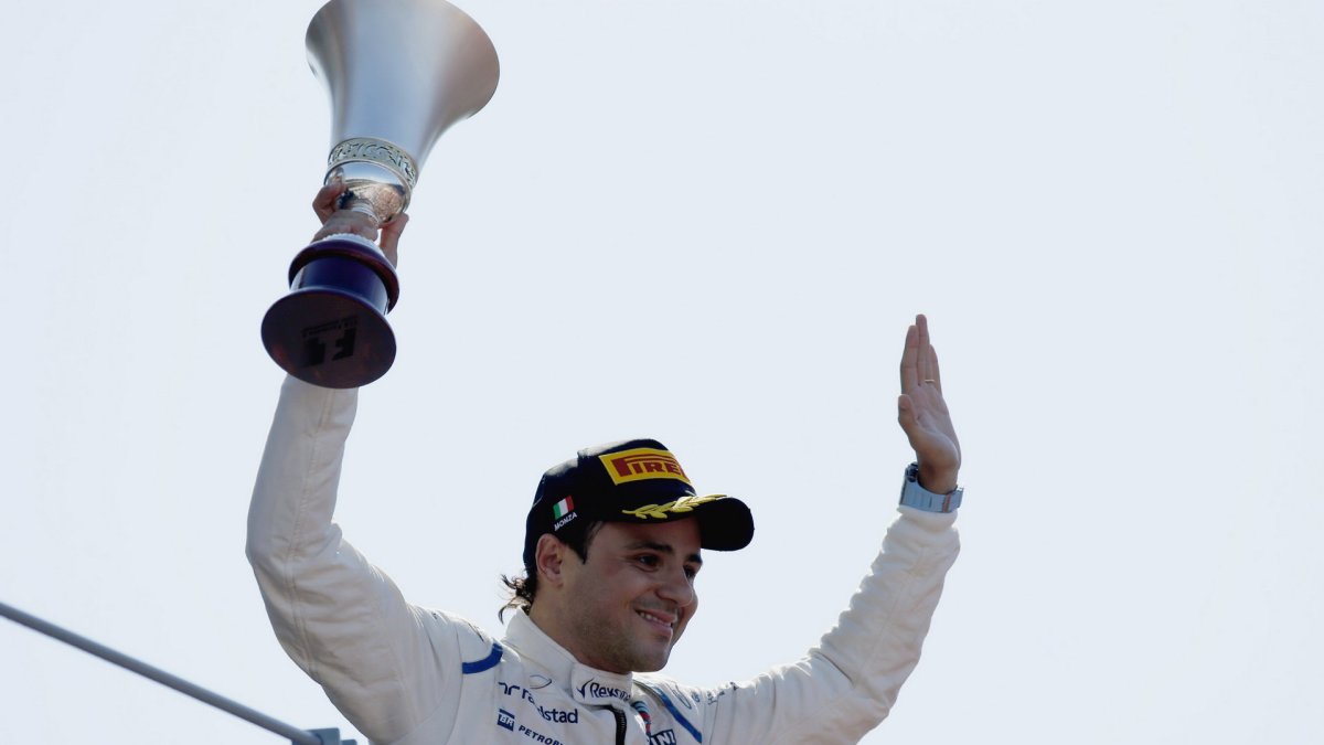 Felipe Massa s trofejí, GP Itálie (Monza)