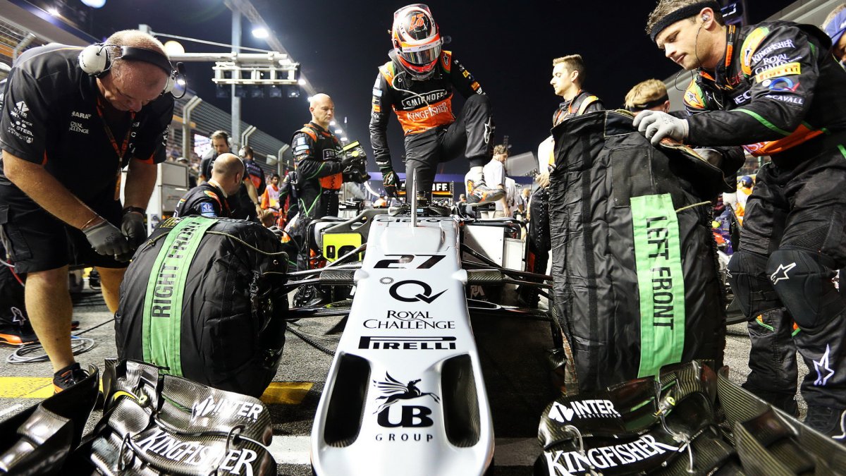Přední křídlo vozu Force India VJM08 - Mercedes, GP Singapuru (Singapur)