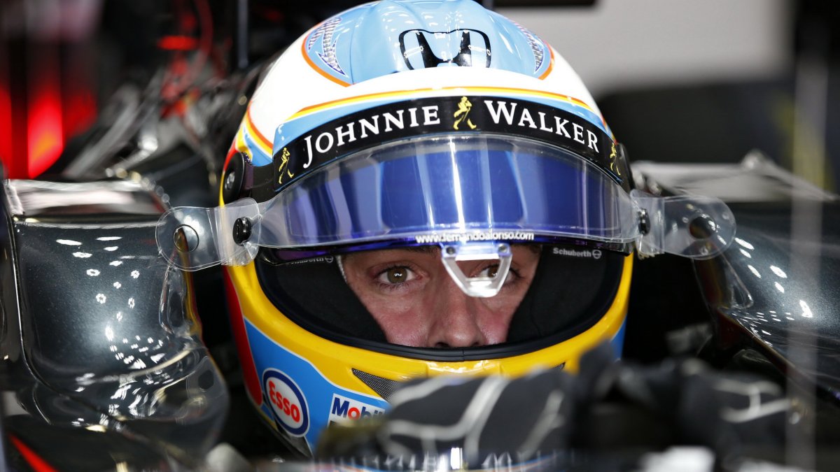 Fernando Alonso v Suzuce