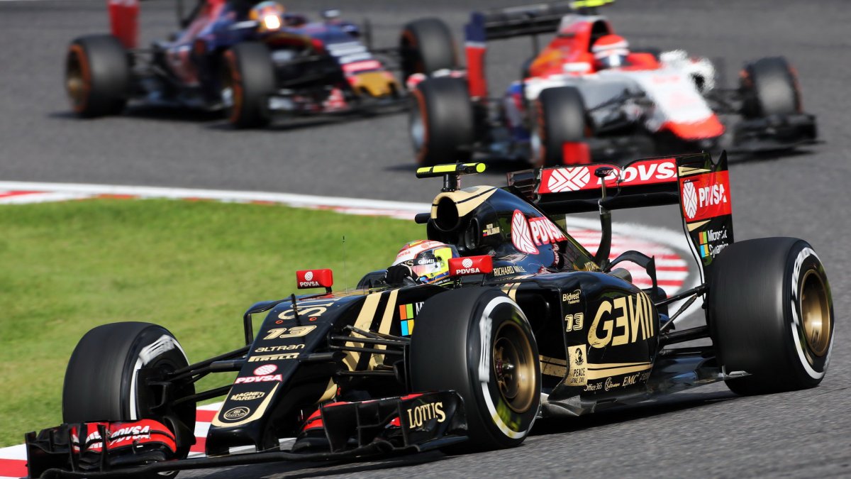 Pastor Maldonado v Suzuce