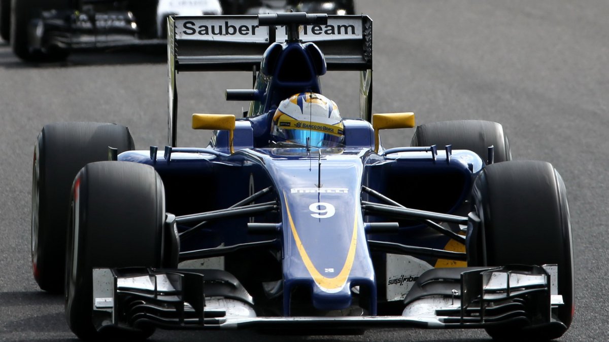Marcus Ericsson v Suzuce