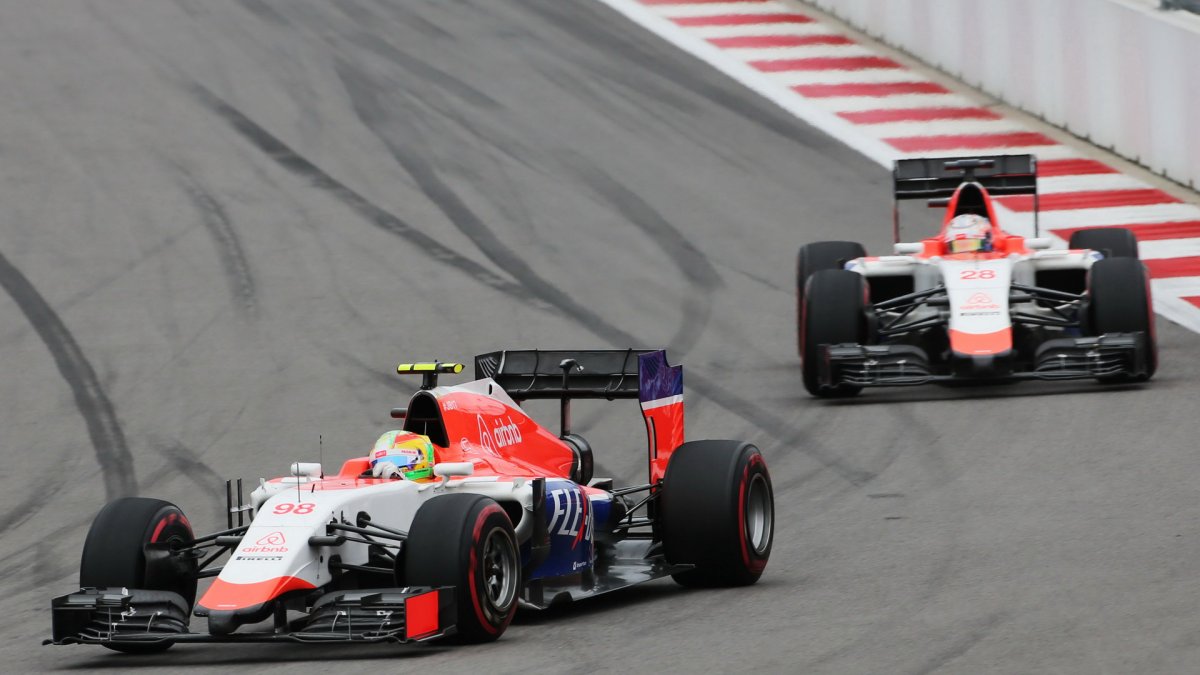 Roberto Merhi a Will Stevens v Soči