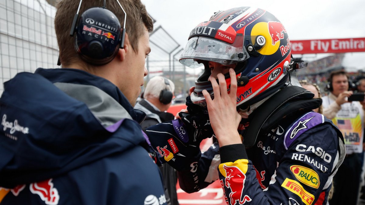 Daniil Kvjat před startem v Austinu