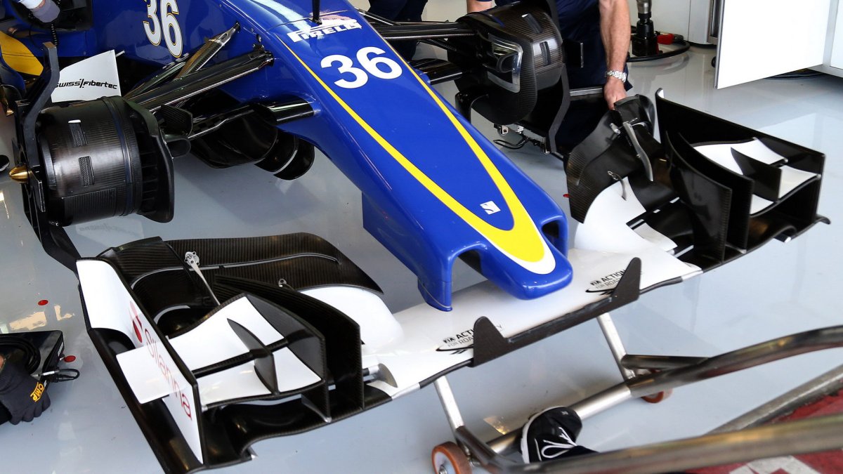 Přední křídlo vozu Sauber | Sauber C34 - Ferrari v Austinu