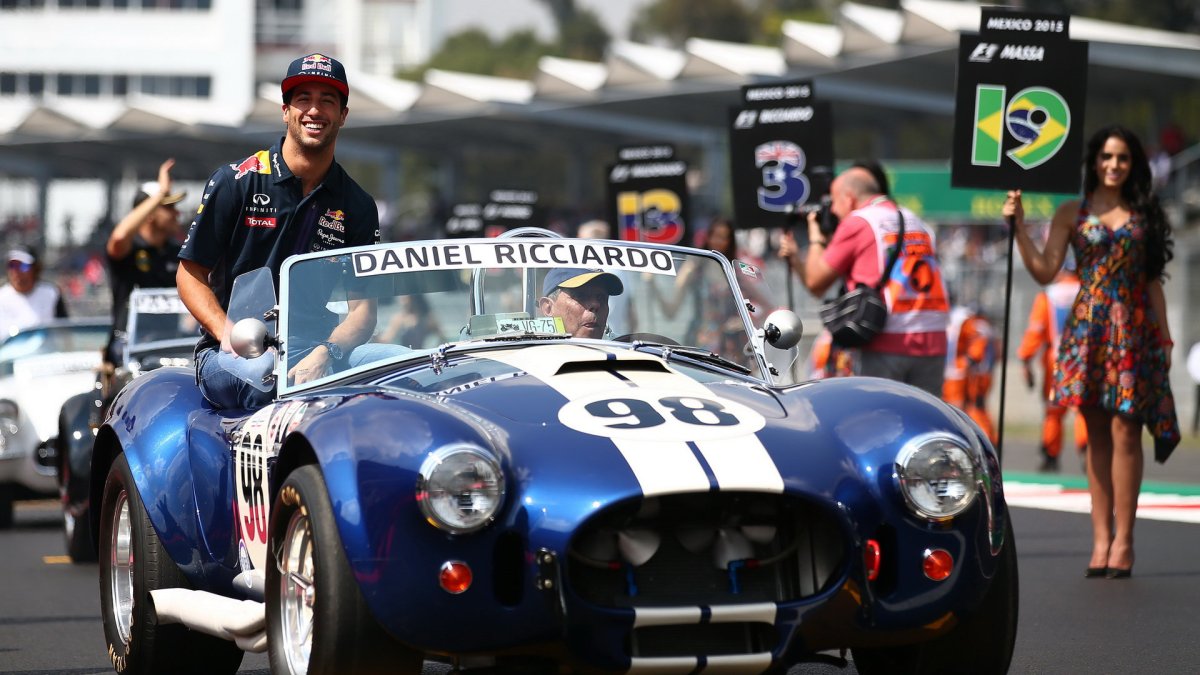 Daniel Ricciardo při prezentaci před startem v Mexiku