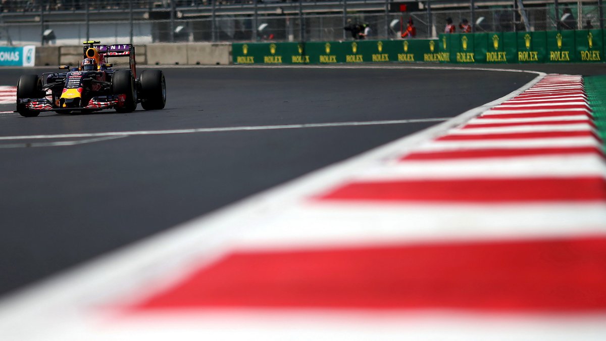 Daniil Kvjat v Mexiku