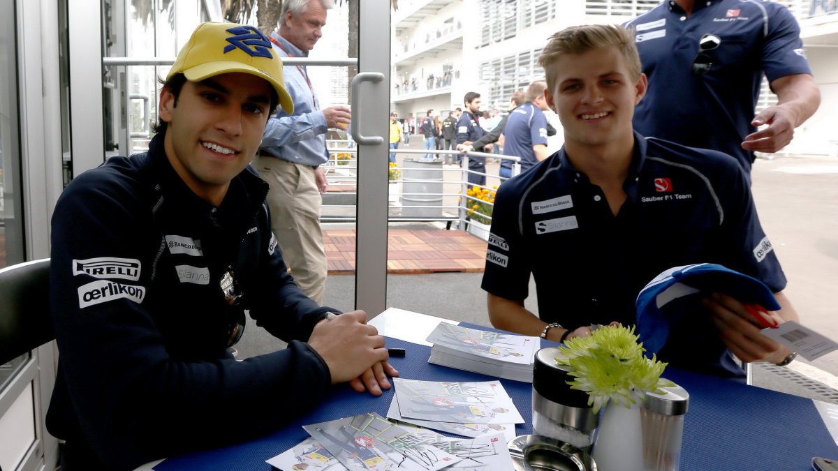Marcus Ericsson a Felipe Nasr v Mexiku