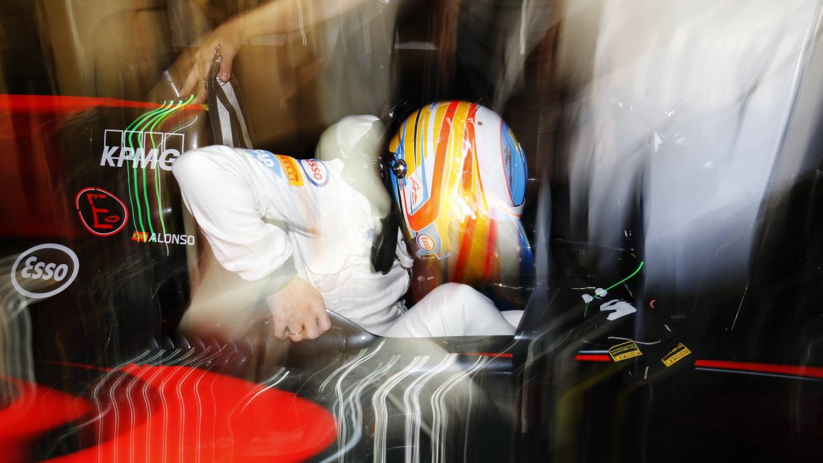 Fernando Alonso v Abú Zabí