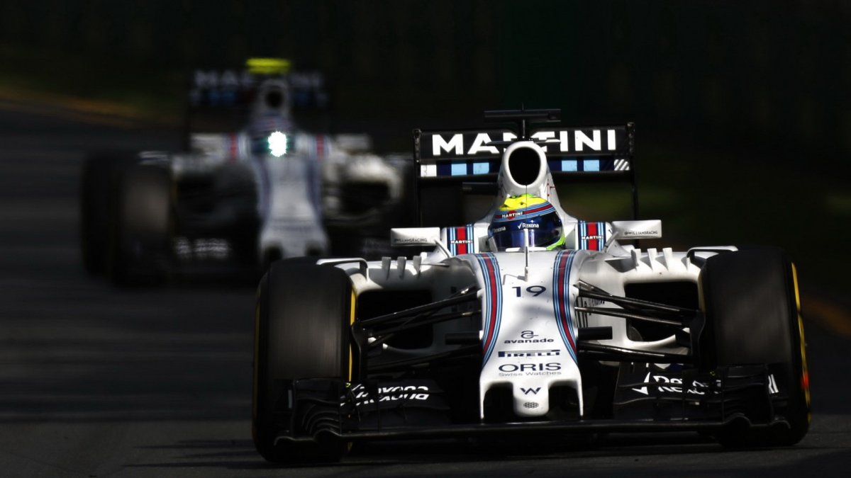 Felipe Massa a Valtteri Bottas při závodě v Melbourne