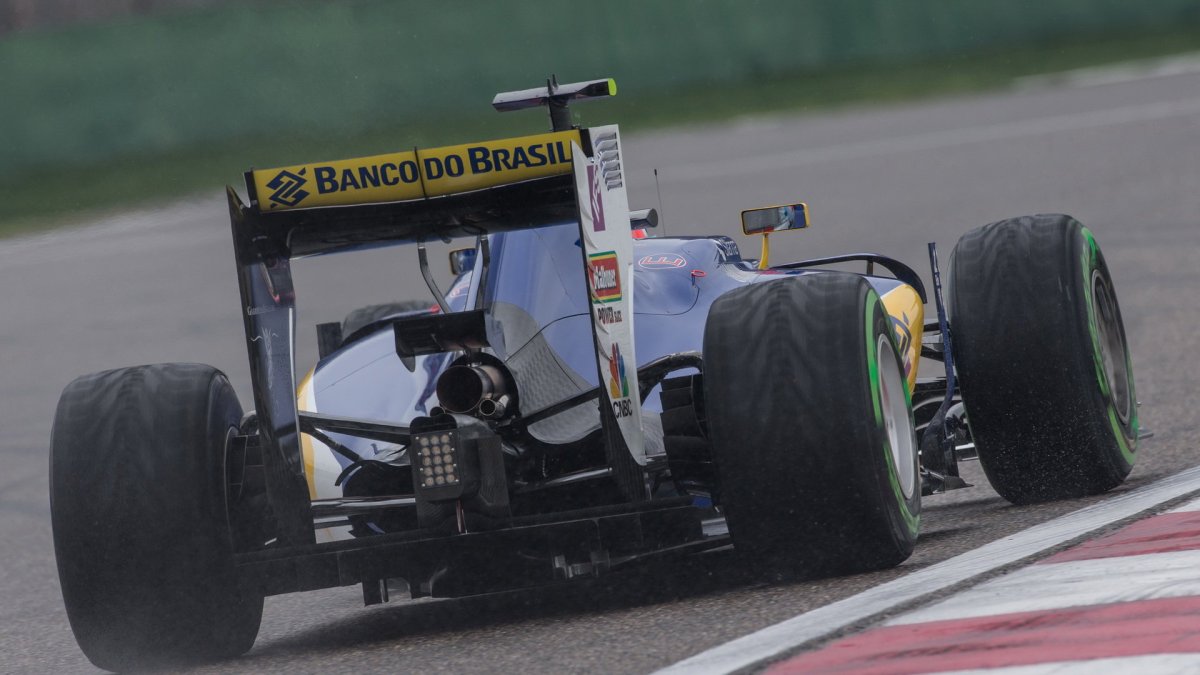 Felipe Nasr v kvalifikaci v Číně