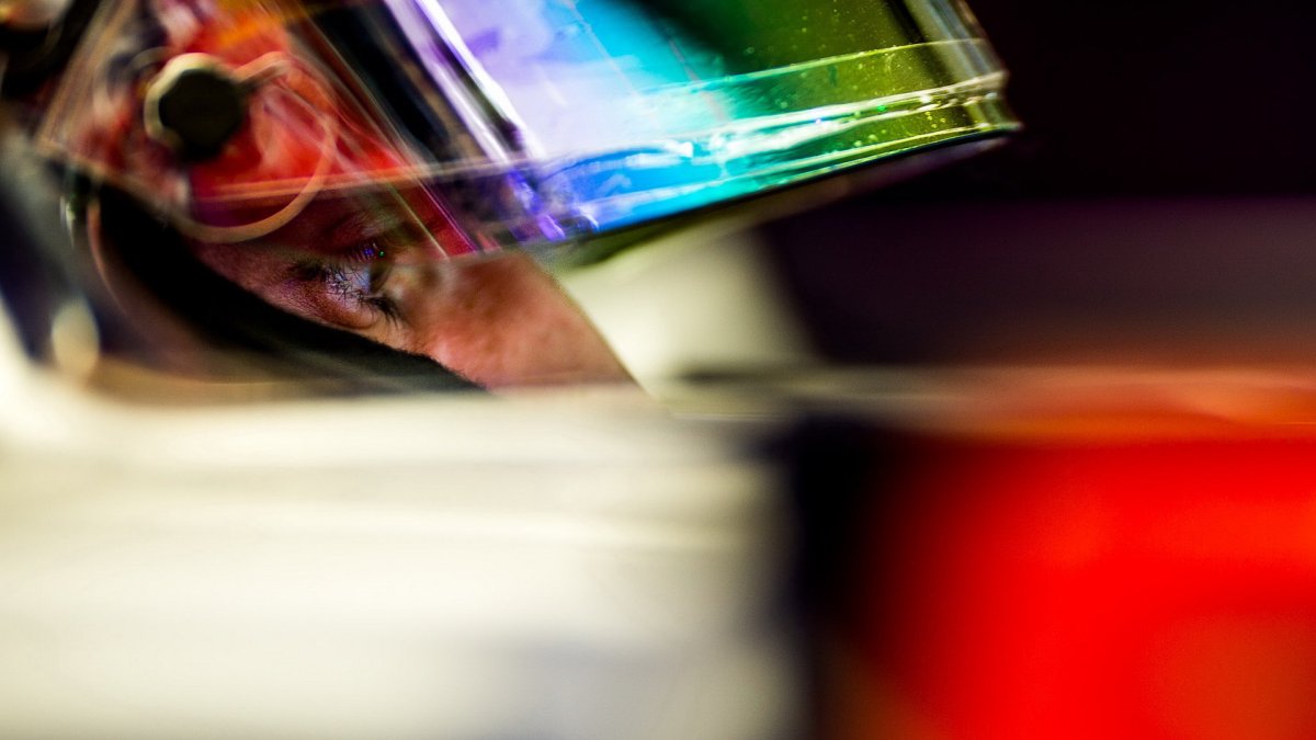 Carlos Sainz v Číně