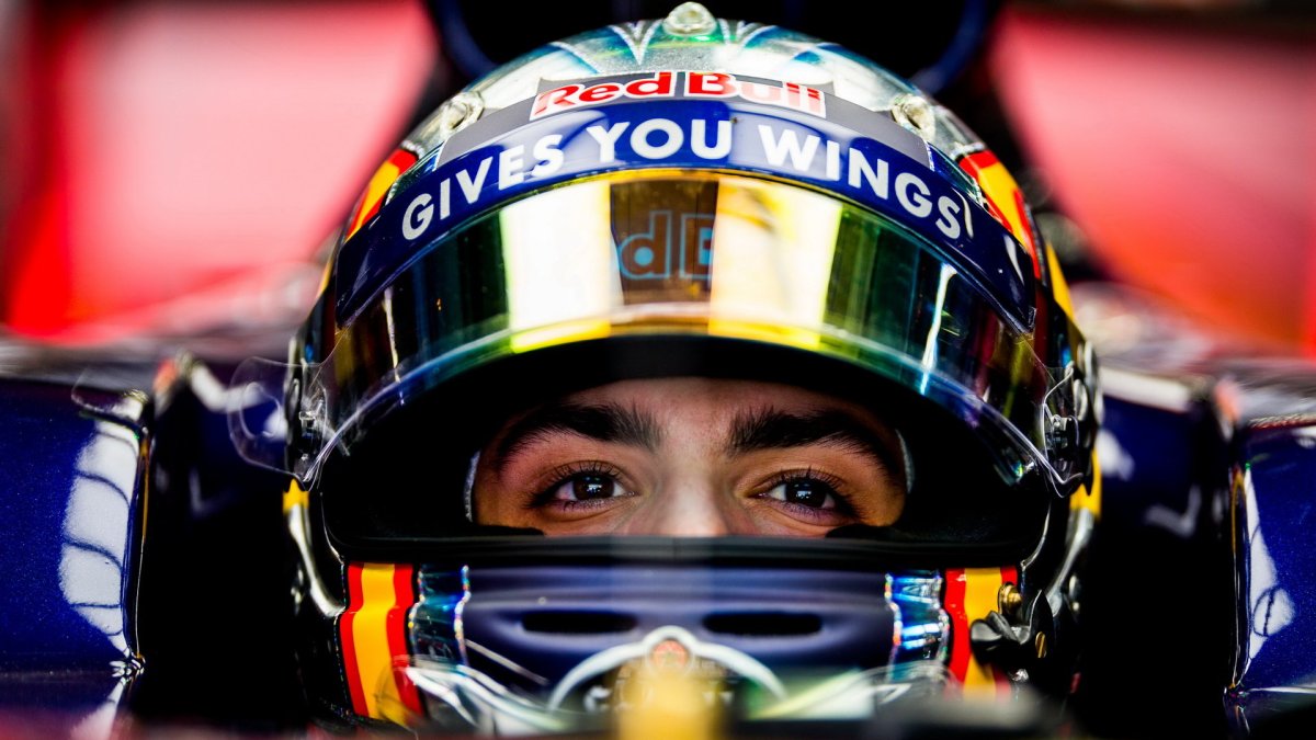 Carlos Sainz v Číně