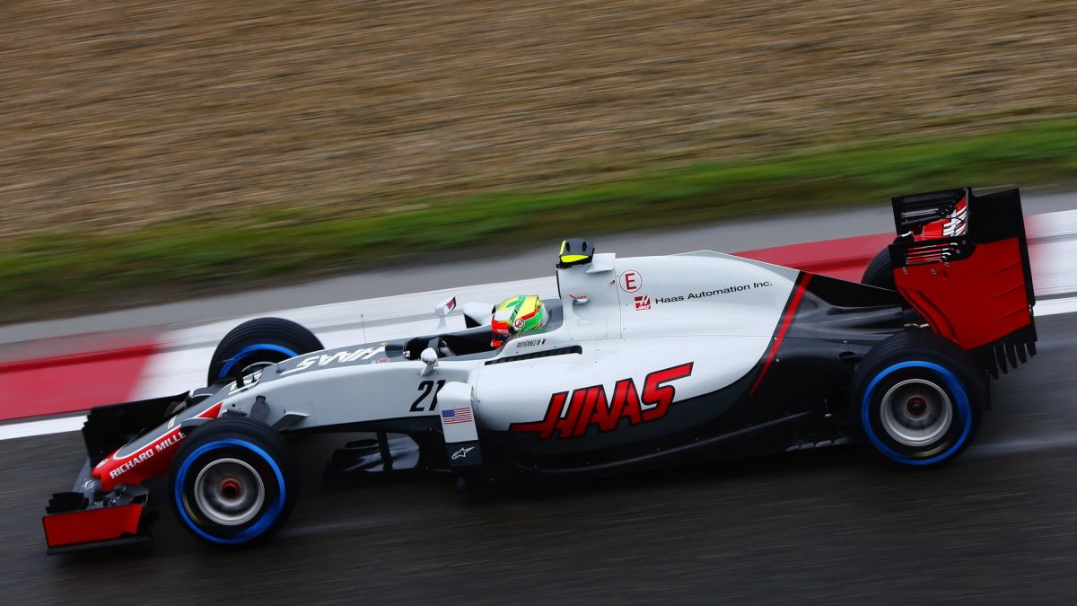 Esteban Guttiérez v kvalifikaci v Číně