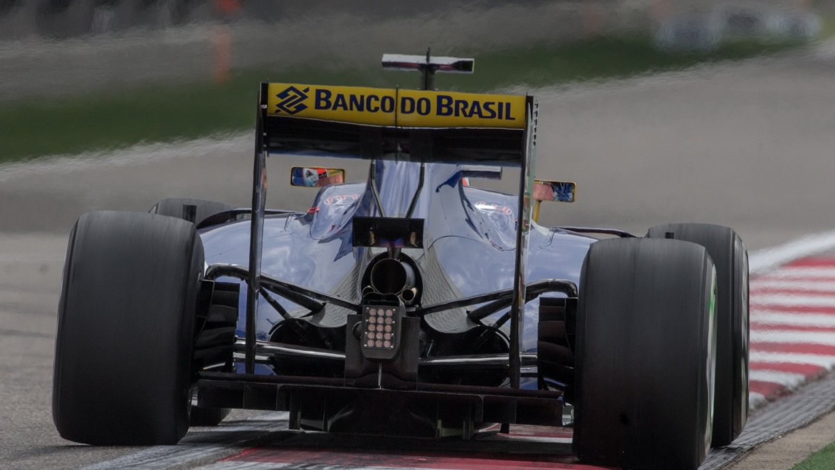 Felipe Nasr při pátečním tréninku v Číně