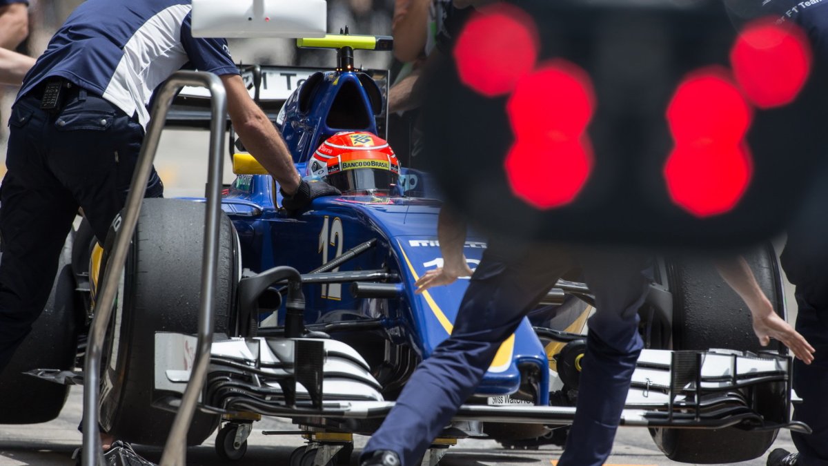 Felipe Nasr při pátečním tréninku v Číně