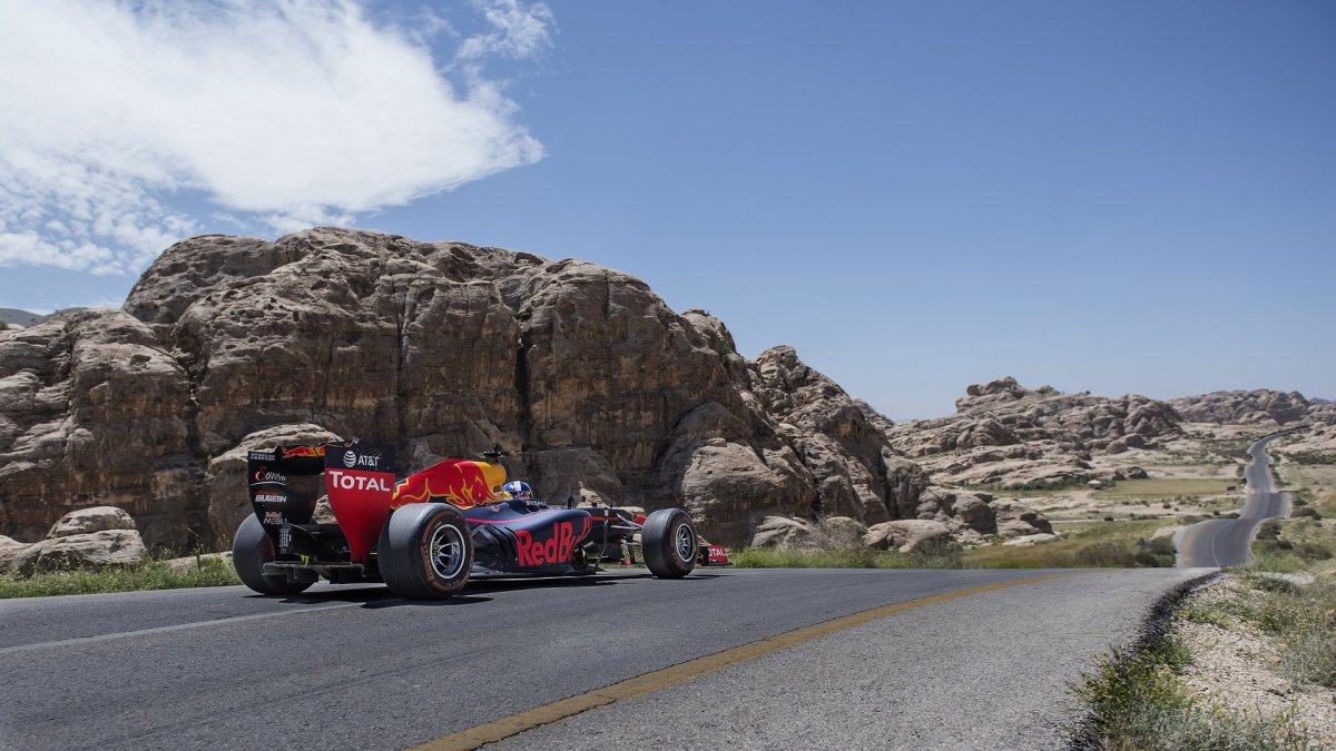 David Coulthard při Roadshow v Jordánsku