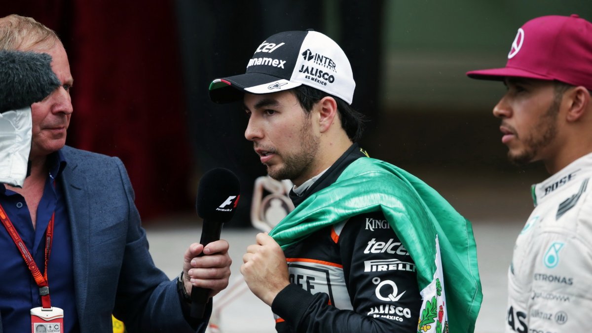 Sergio Pérez v rozhovoru s Brundlem po závodě v Monaku