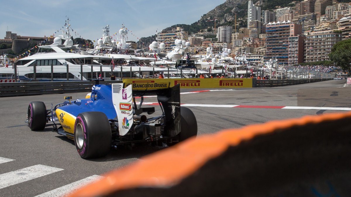 Marcus Ericsson při kvalifikaci v Monaku