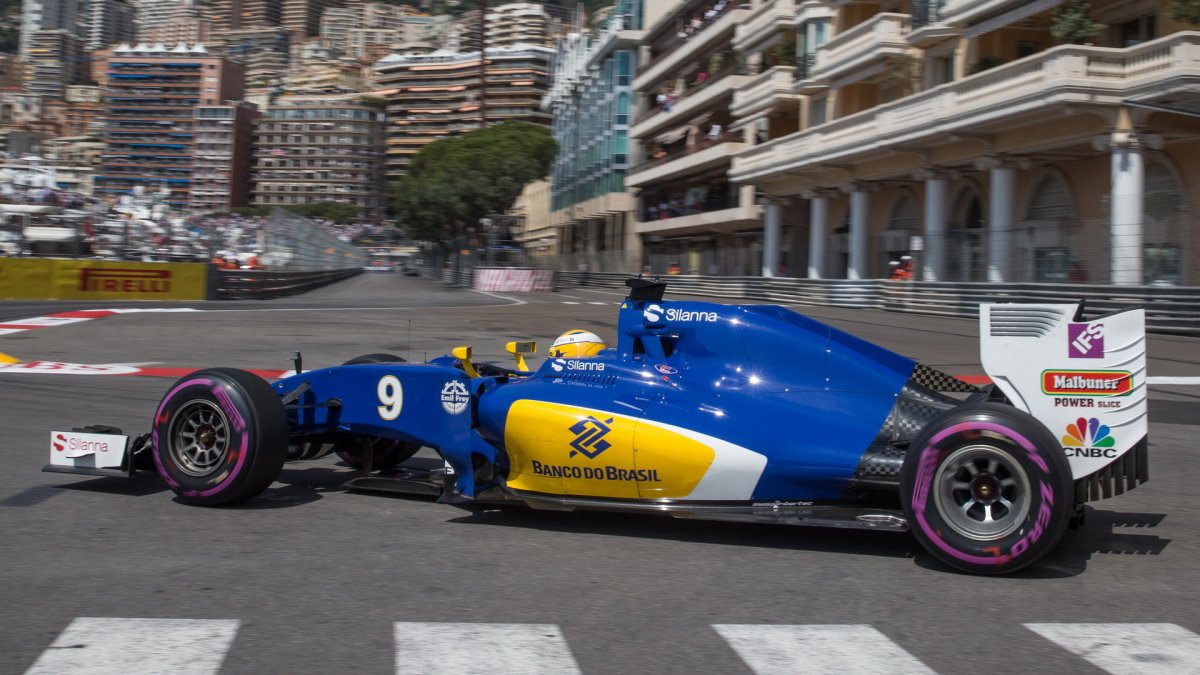 Marcus Ericsson při kvalifikaci v Monaku