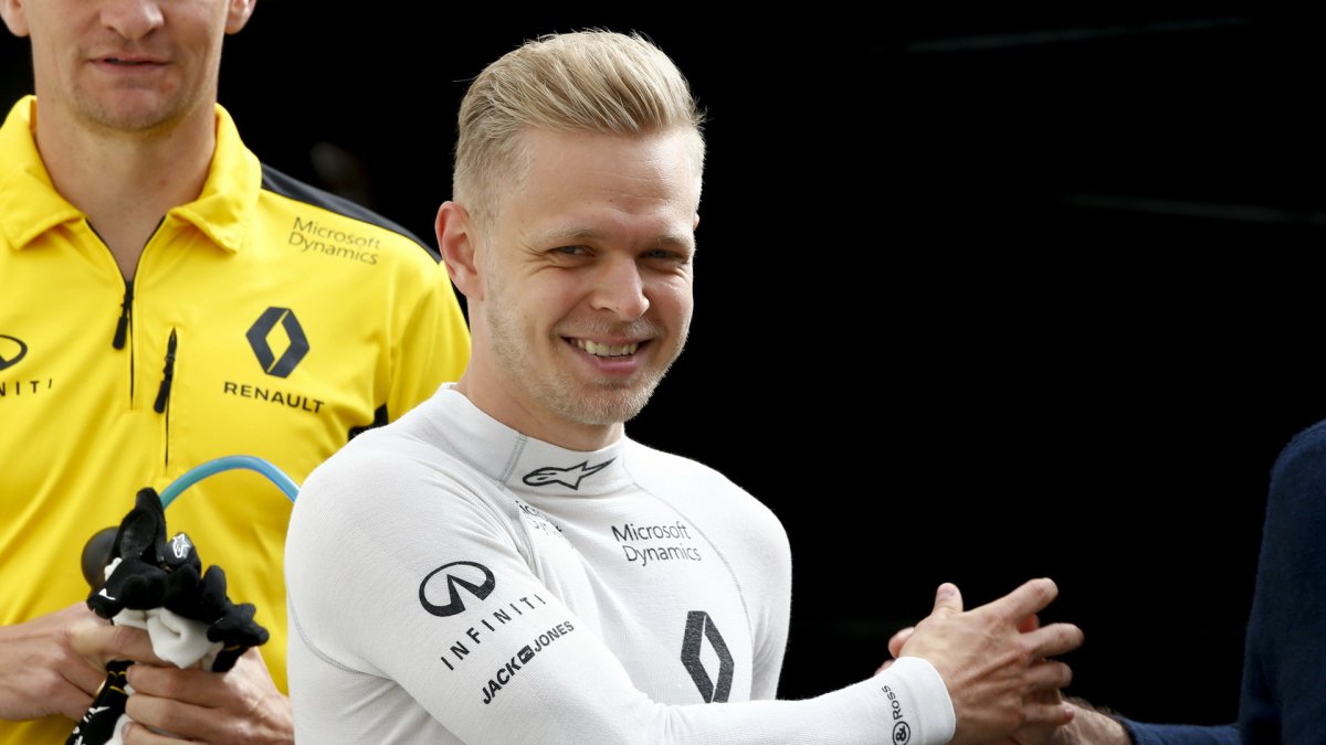 Kevin Magnussen v Monaku