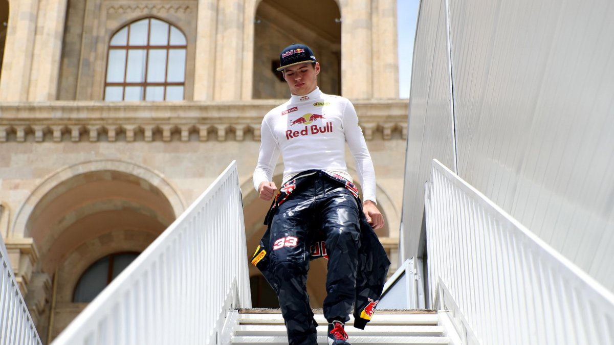 Max Verstappen v Baku