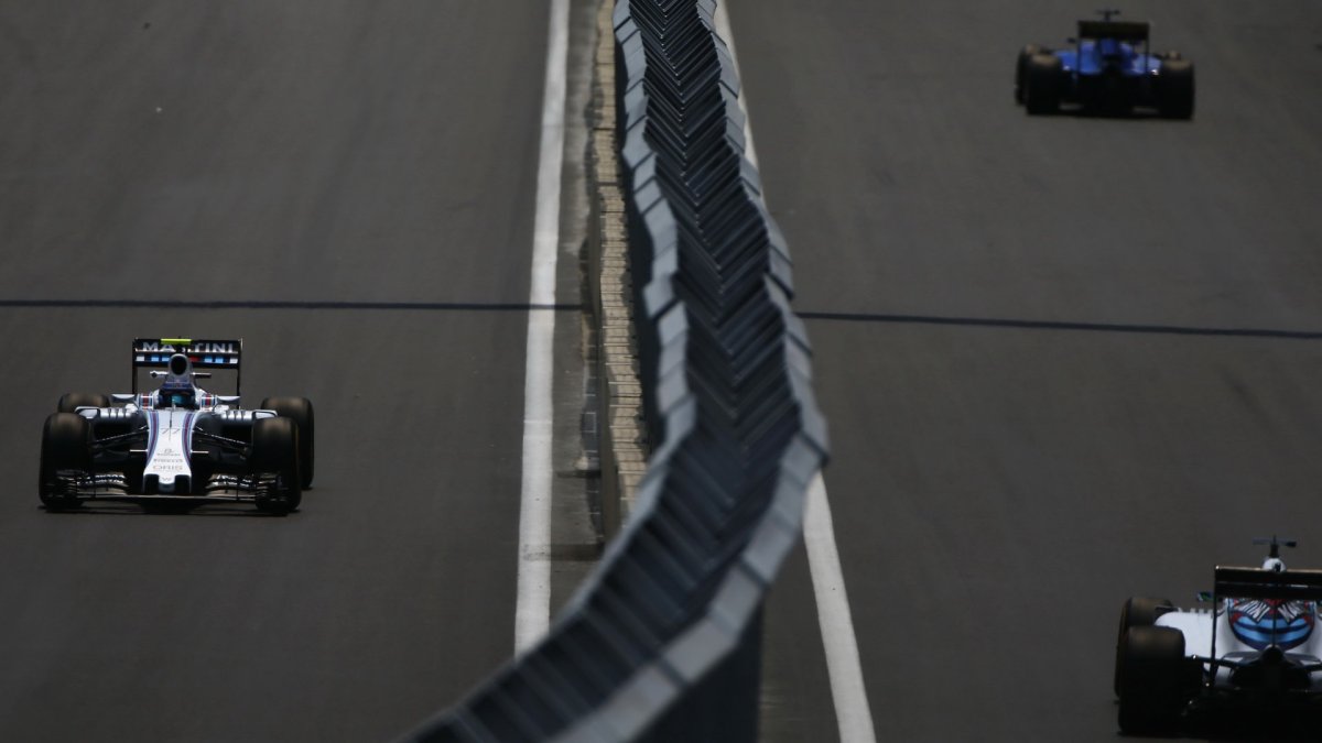 Valtteri Bottas při tréninku v Baku