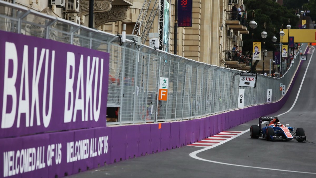 Pascal Wehrlein při tréninku v Baku