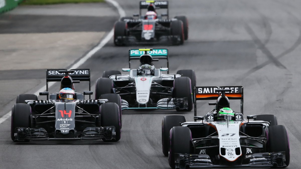 Nico Hülkenberg, Fernando Alonso a Nico Rosberg v závodě v Kanadě