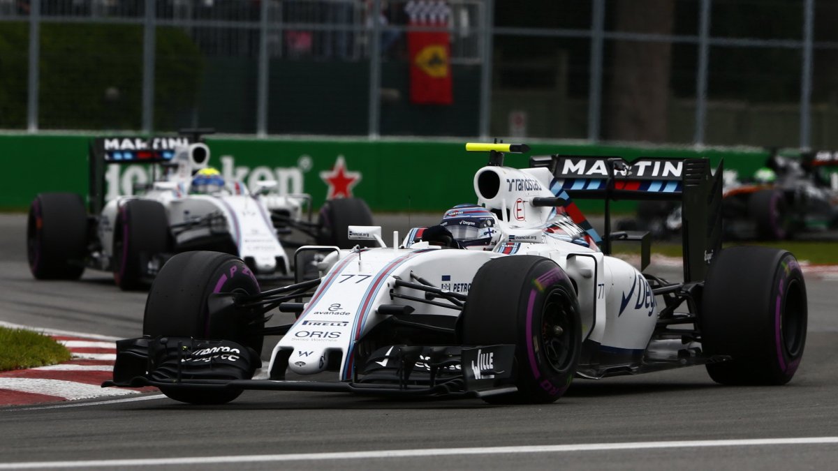 Valtteri Bottas a Felipe Massa v závodě v Kanadě