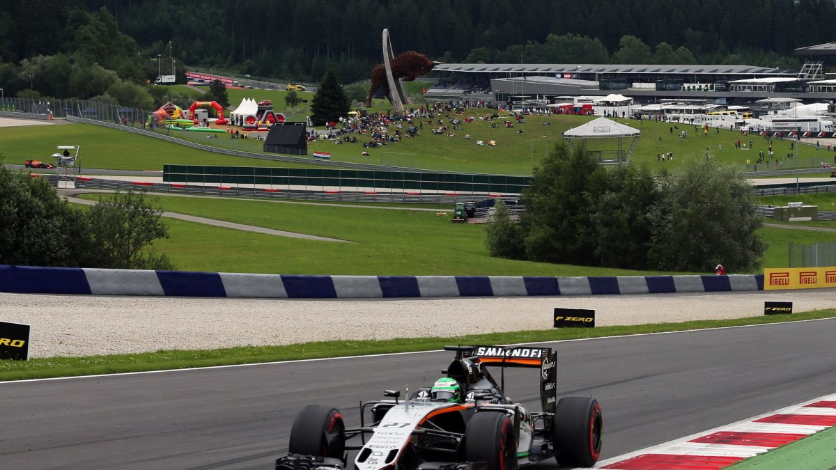 Nico Hülkenberg v závodě na Red Bull Ringu