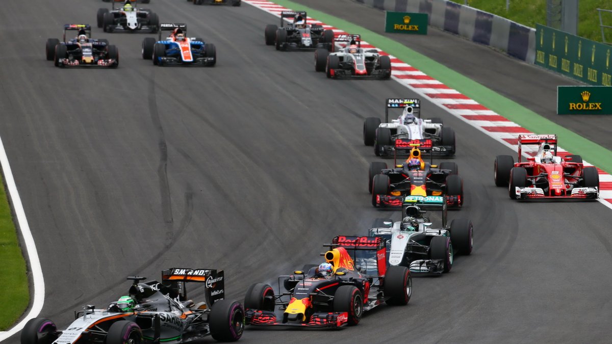 Nico Hülkenberg v závodě na Red Bull Ringu