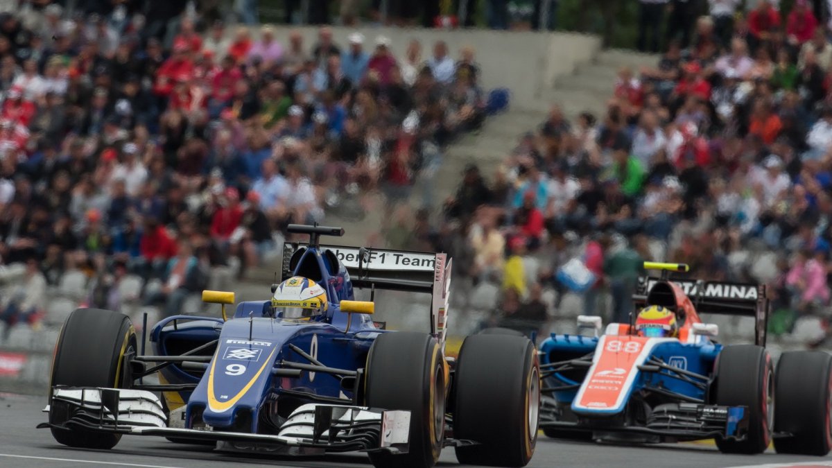 Marcus Ericsson a Rio Harjanto v závodě na Red Bull Ringu
