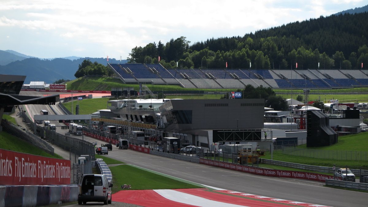 Středeční přípravy na okruhu Red Bull Ring v Rakousku