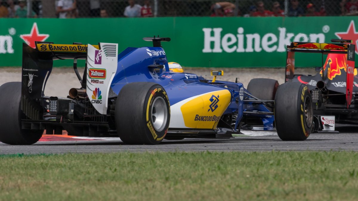 Marcus Ericsson v závodě na Monze