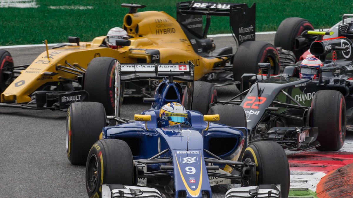 Marcus Ericsson v závodě na Monze