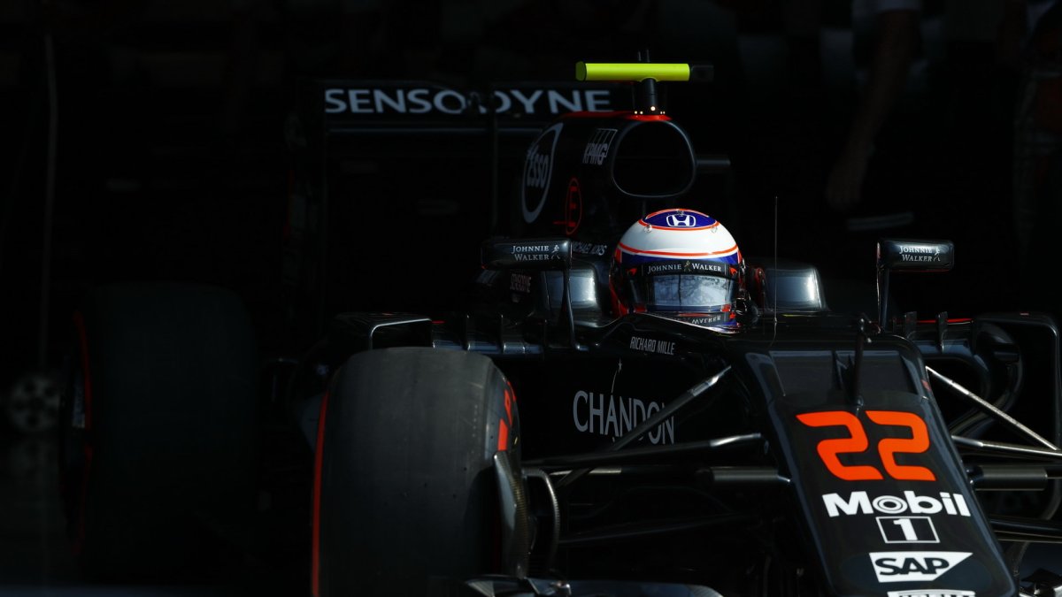 Jenson Button v kvalifikaci na Monze