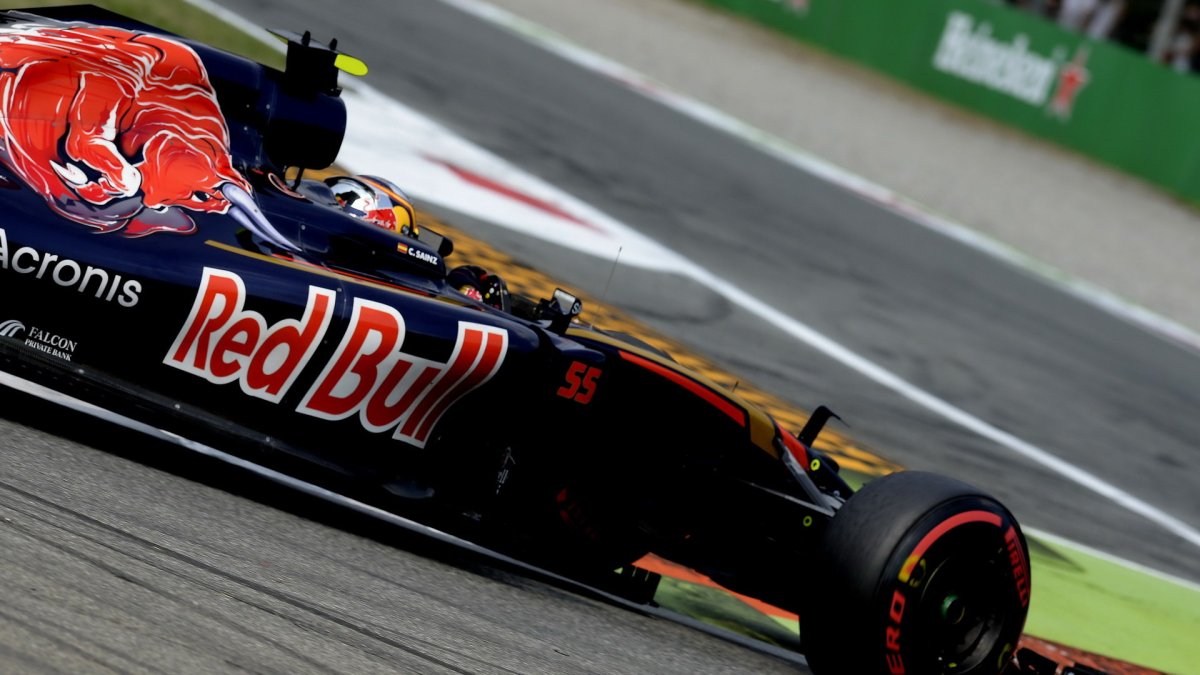 Carlos Sainz v kvalifikaci na Monze