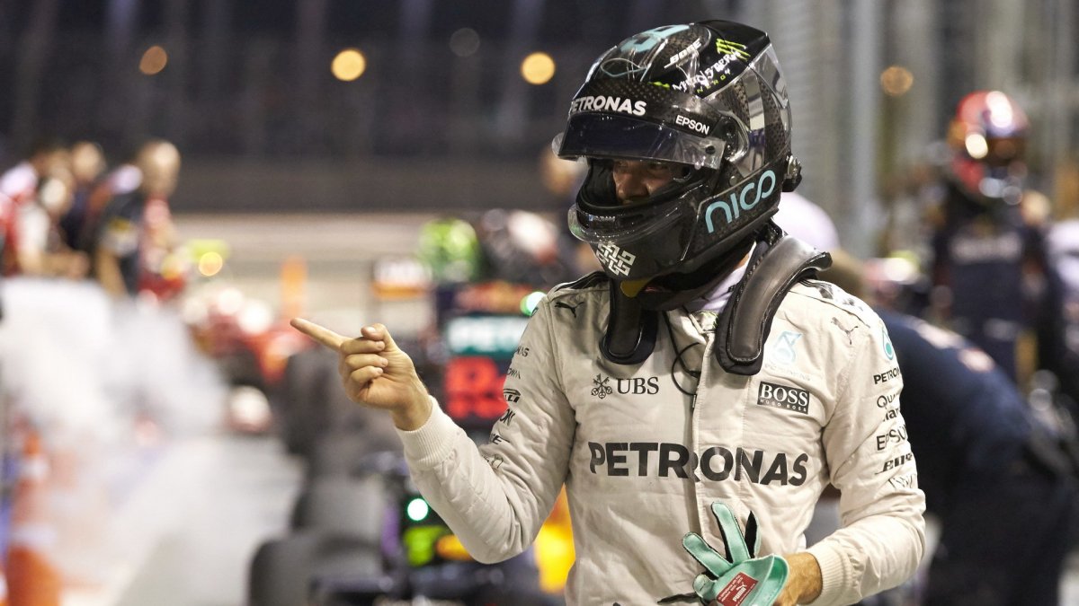 Nico Rosberg po kvalifikaci v Singapuru