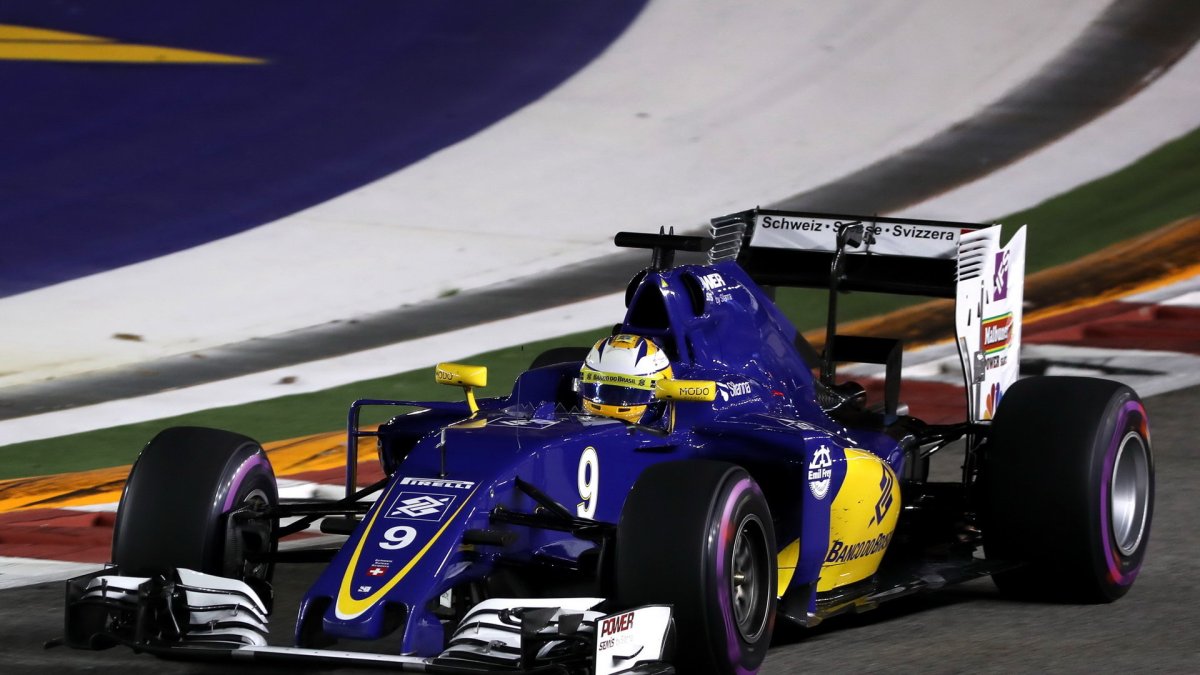 Marcus Ericsson při pátečním tréninku v Singapuru