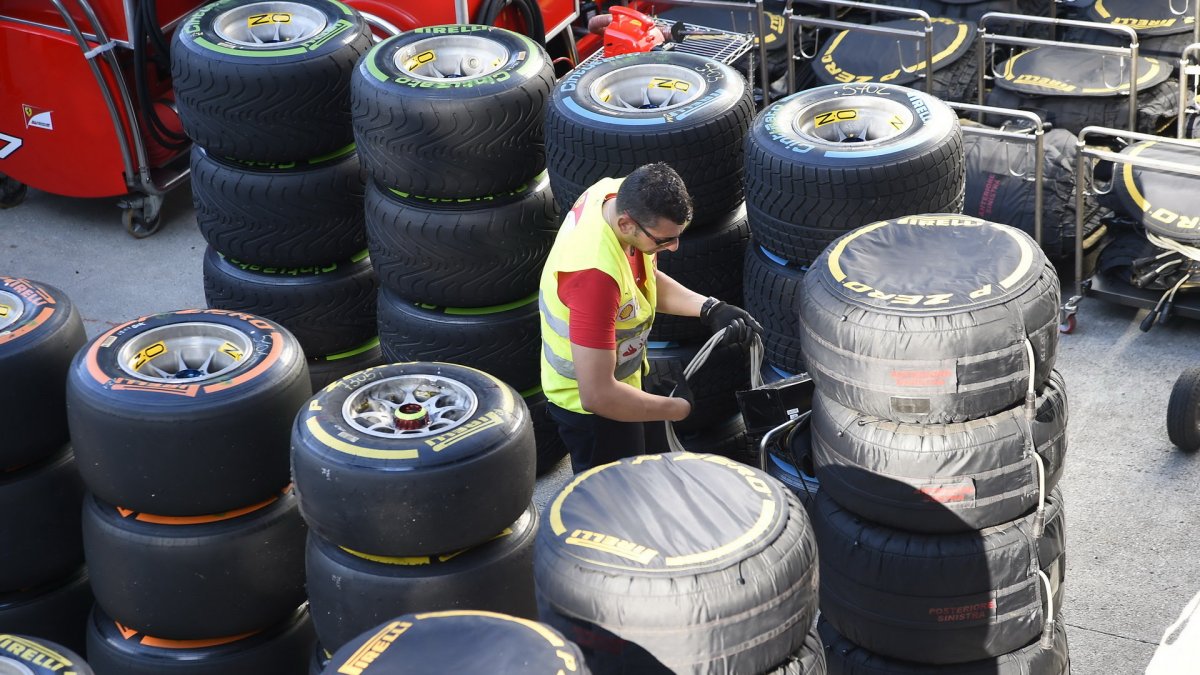 Pneumatiky Pirelli pro závod v Malajsii
